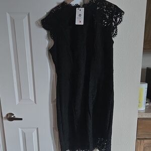 Elegant Black Lace Midi Dress